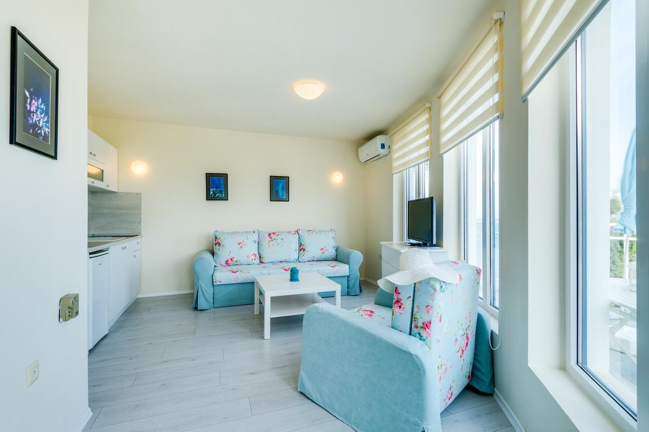Villa White Dove غولدن ساندز المظهر الخارجي الصورة