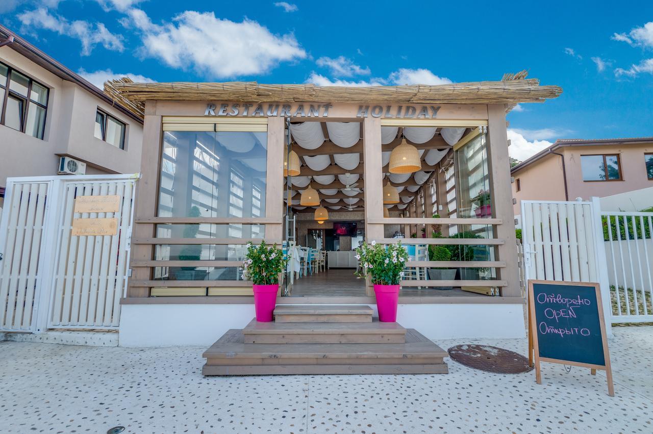 Villa White Dove غولدن ساندز المظهر الخارجي الصورة